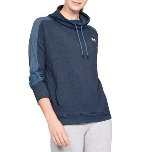 ua featherweight fleece funnel neck